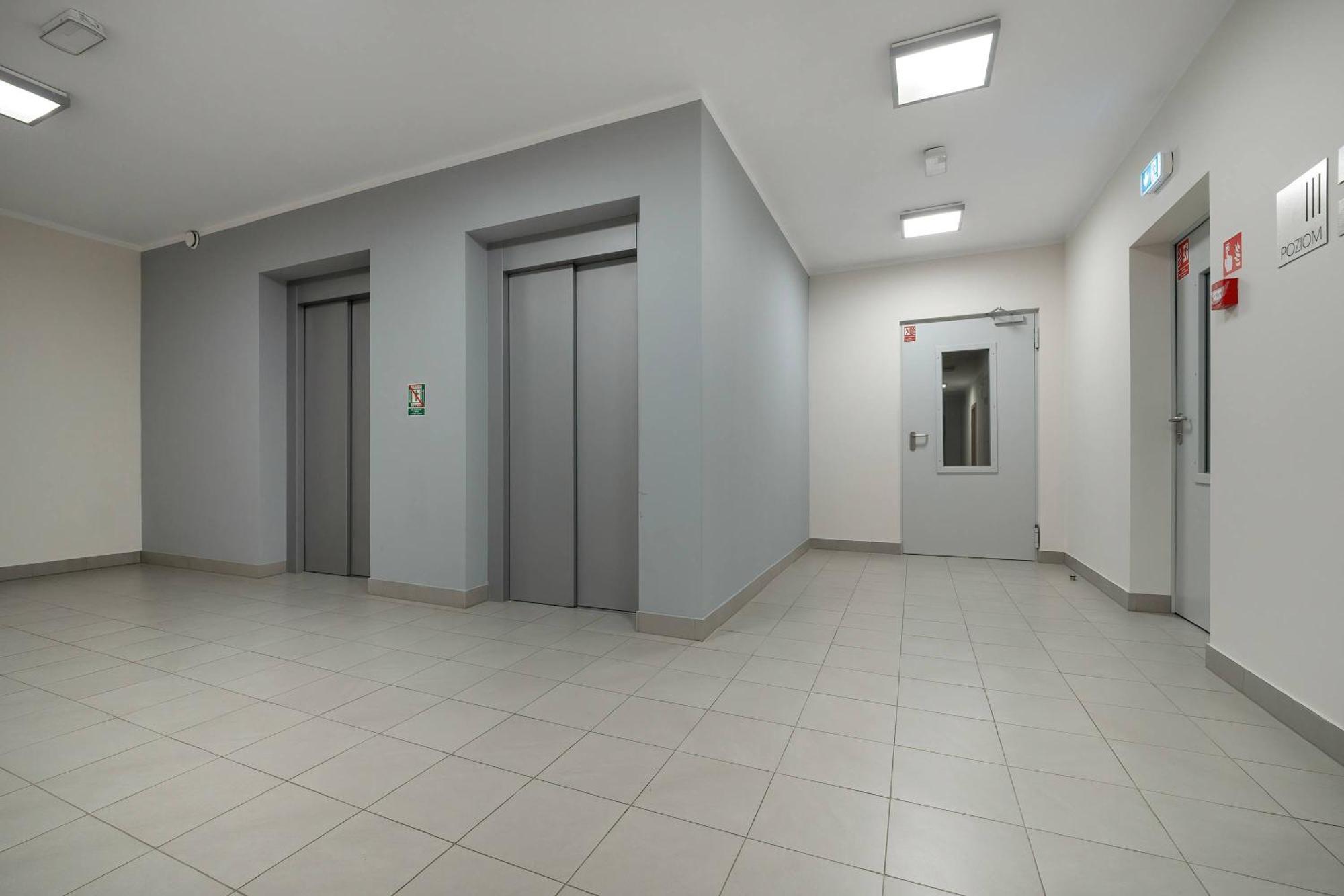 Apartament Kilinskiego Bright In The Center Of With Parking By Renters